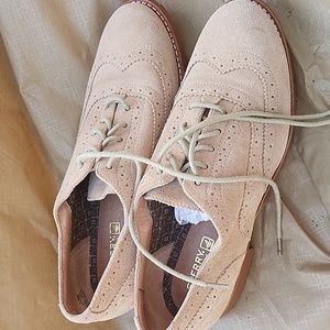 Sperry suede like